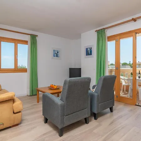 Xic Llimona Apartment